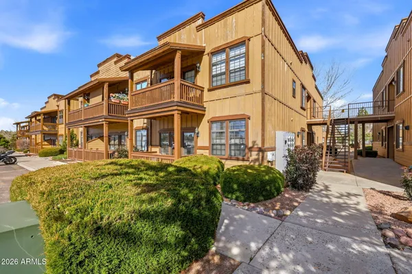 $157,500 | 2351 Quarter Horse Trail, Unit 134, Overgaard, AZ 85933