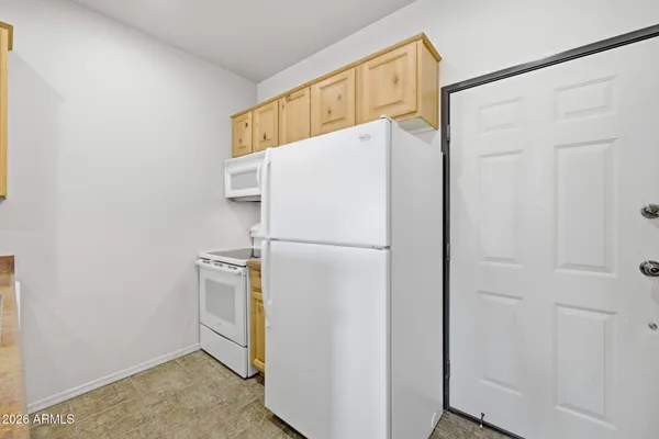 $157,500 | 2351 Quarter Horse Trail, Unit 134, Overgaard, AZ 85933