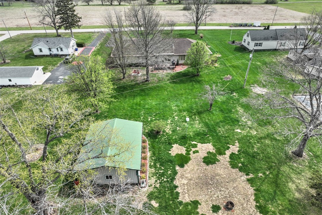 2731 South Taylor Road Decatur, IL 62521 - Photo 4 of 37