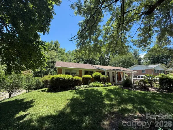 $399,000 | 67 Wagon Road, Asheville, NC 28805