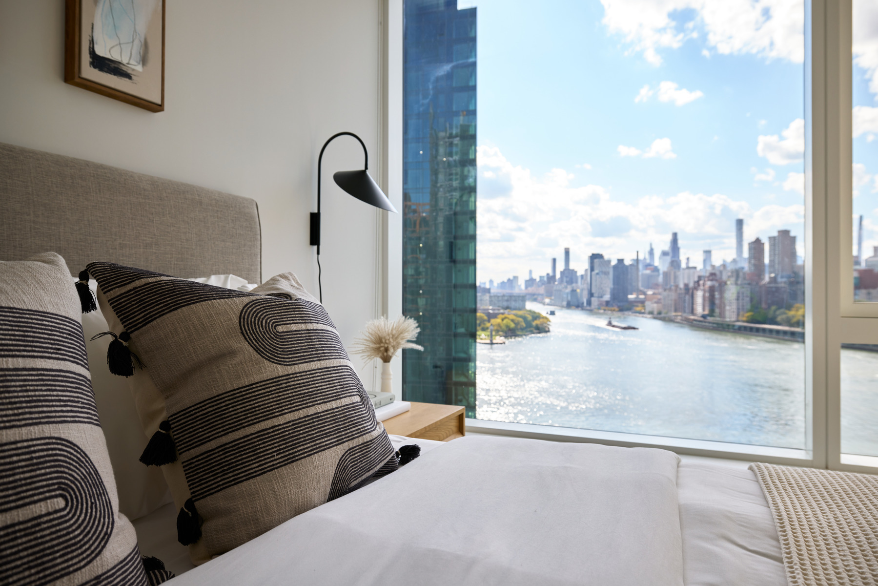 20 Halletts Point, Unit 21205 Queens, NY 11102 - Photo 8 of 46