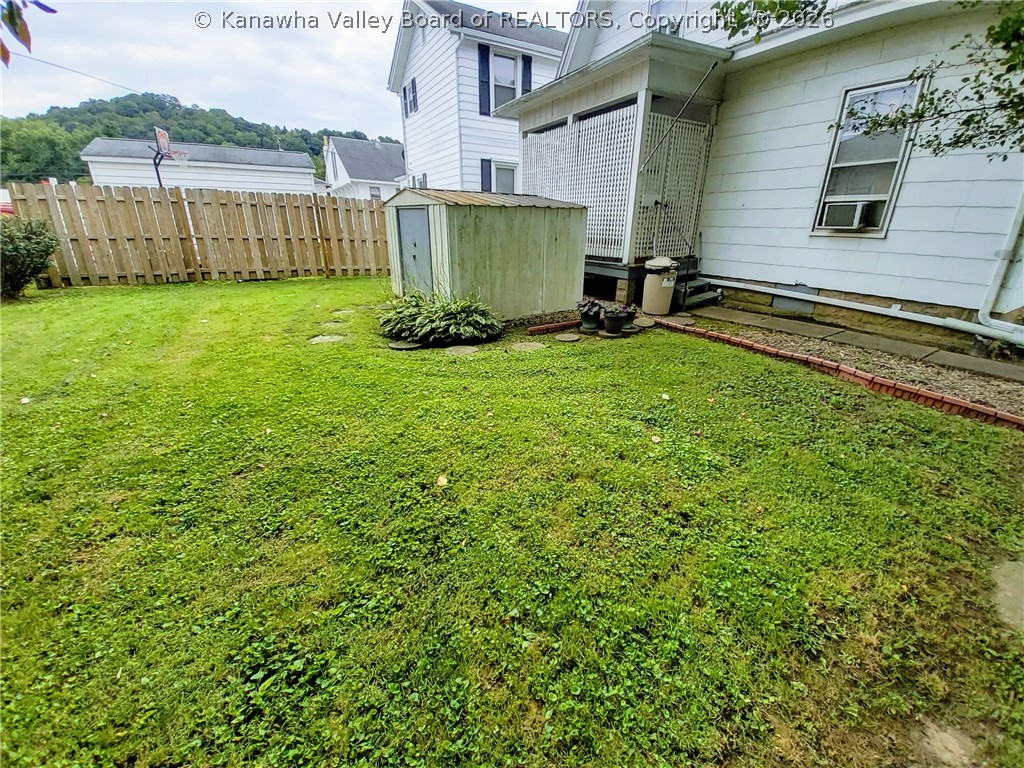 205 8th Street Point Pleasant, WV 25550 - Photo 6 of 21 Gallery Image 6