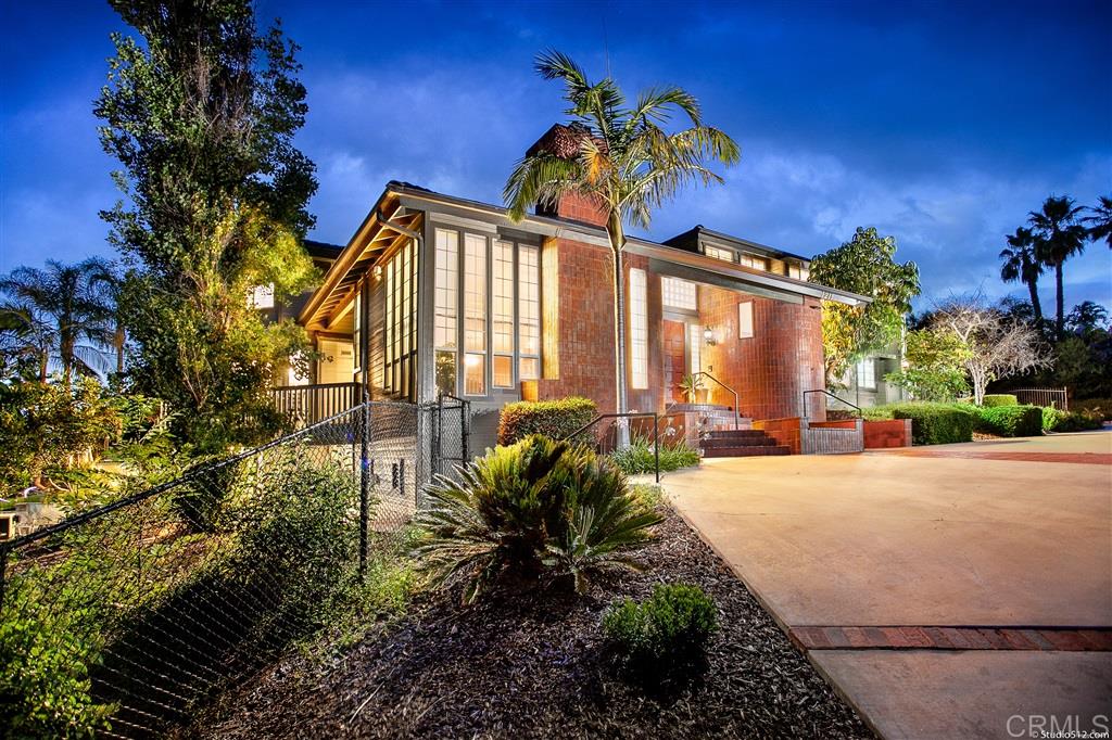 1211 Starview Drive Vista, CA 92084 - Photo 1 of 25