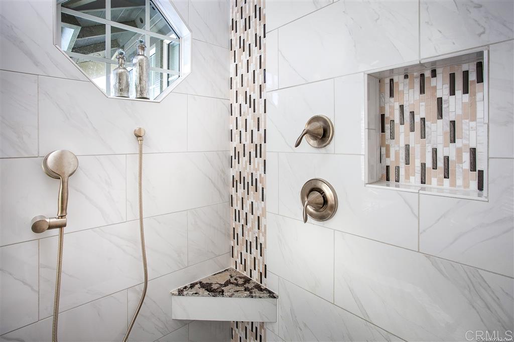 1211 Starview Drive Vista, CA 92084 - Photo 16 of 25