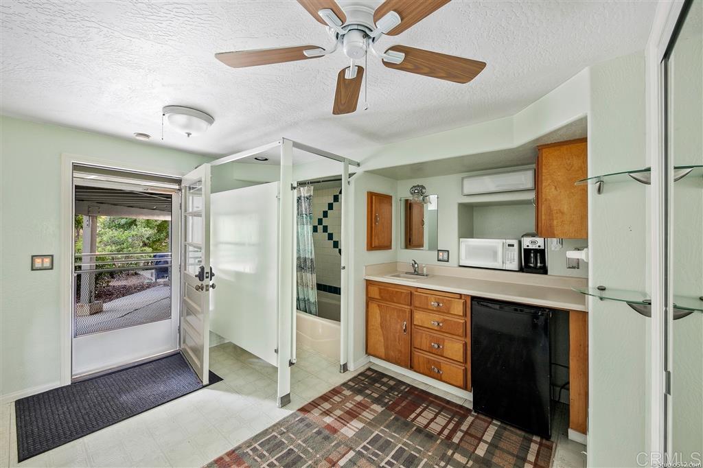 1211 Starview Drive Vista, CA 92084 - Photo 17 of 25