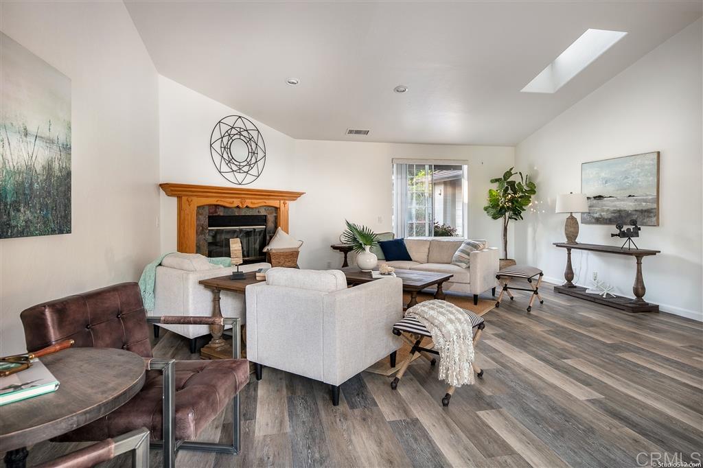 1211 Starview Drive Vista, CA 92084 - Photo 3 of 25