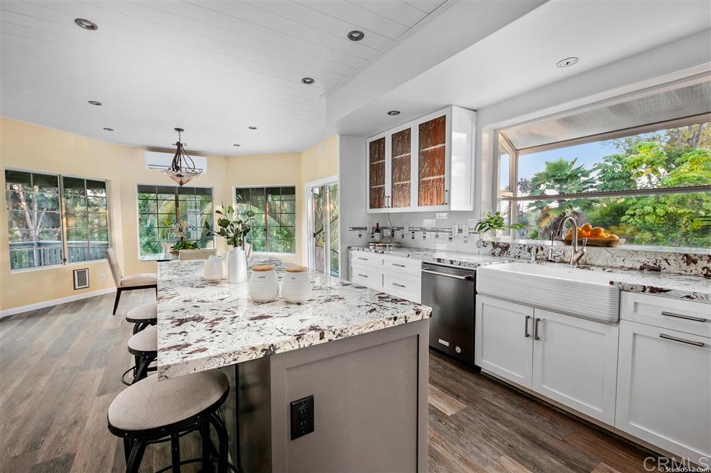 1211 Starview Drive Vista, CA 92084 - Photo 7 of 25