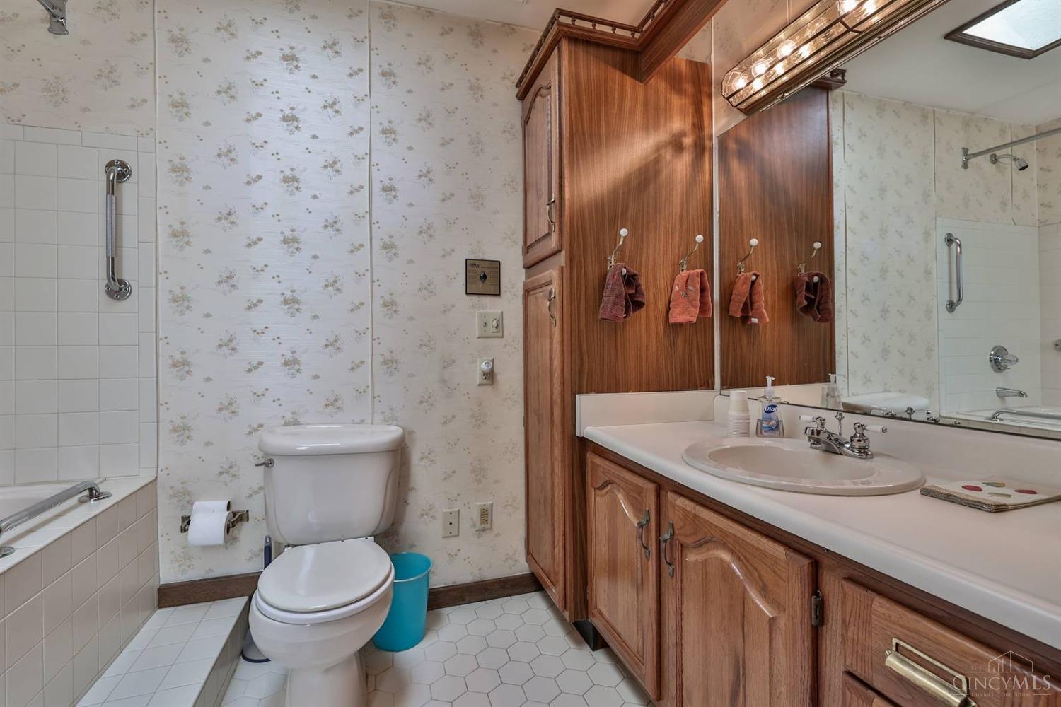 8453 Fields Ertel Road Cincinnati, OH 45249 - Photo 36 of 65 Gallery Image 36