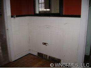101 Cleveland Road Tryon, NC 28782 - Photo 10 of 12 Gallery Image 10