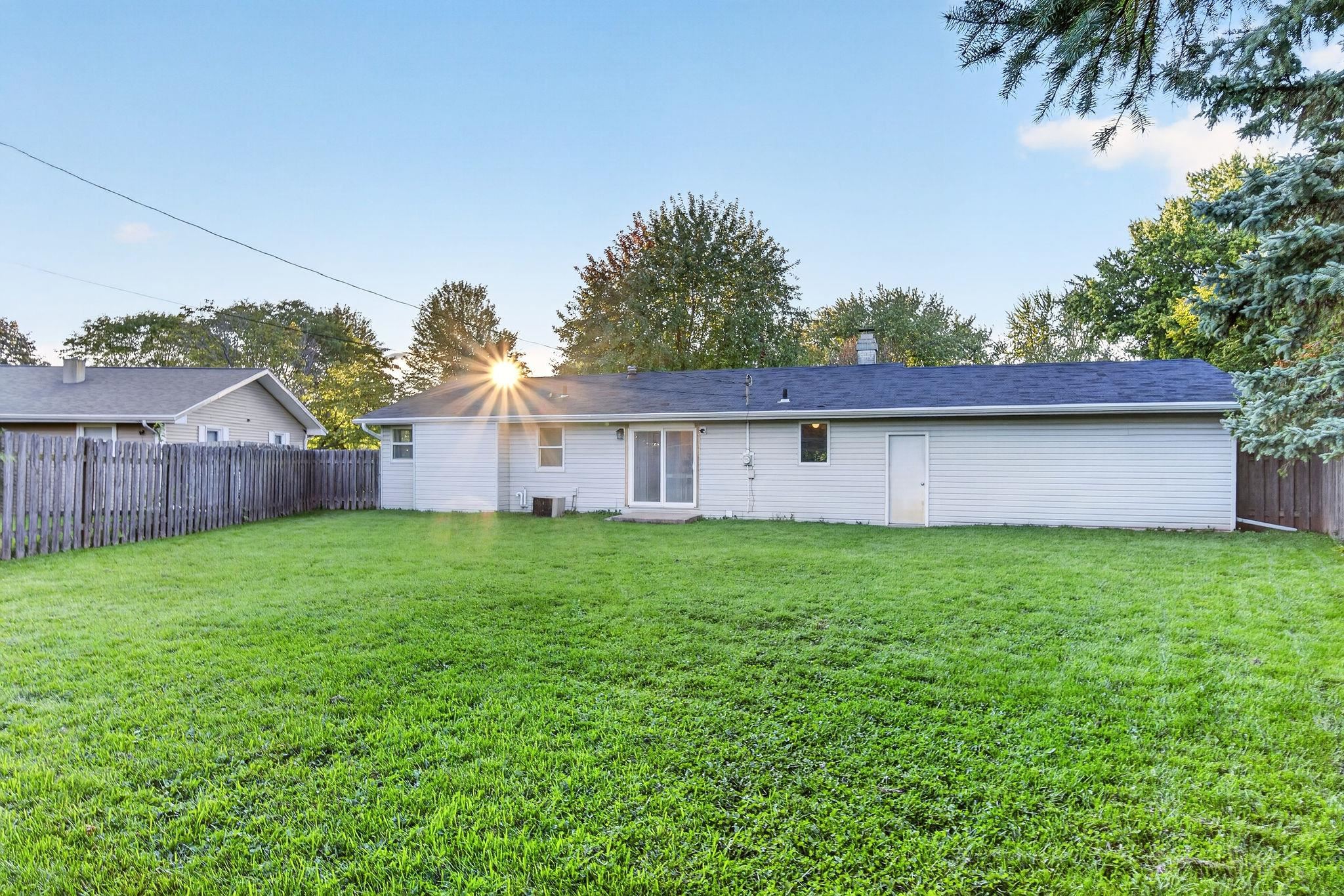 2516 North Summit Street Appleton, WI 54914 - Photo 25 of 33 Gallery Image 25