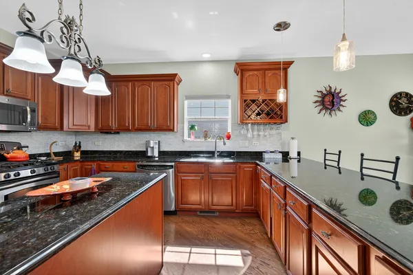$619,900 | 12820 Tipperary Lane, Plainfield, IL 60585