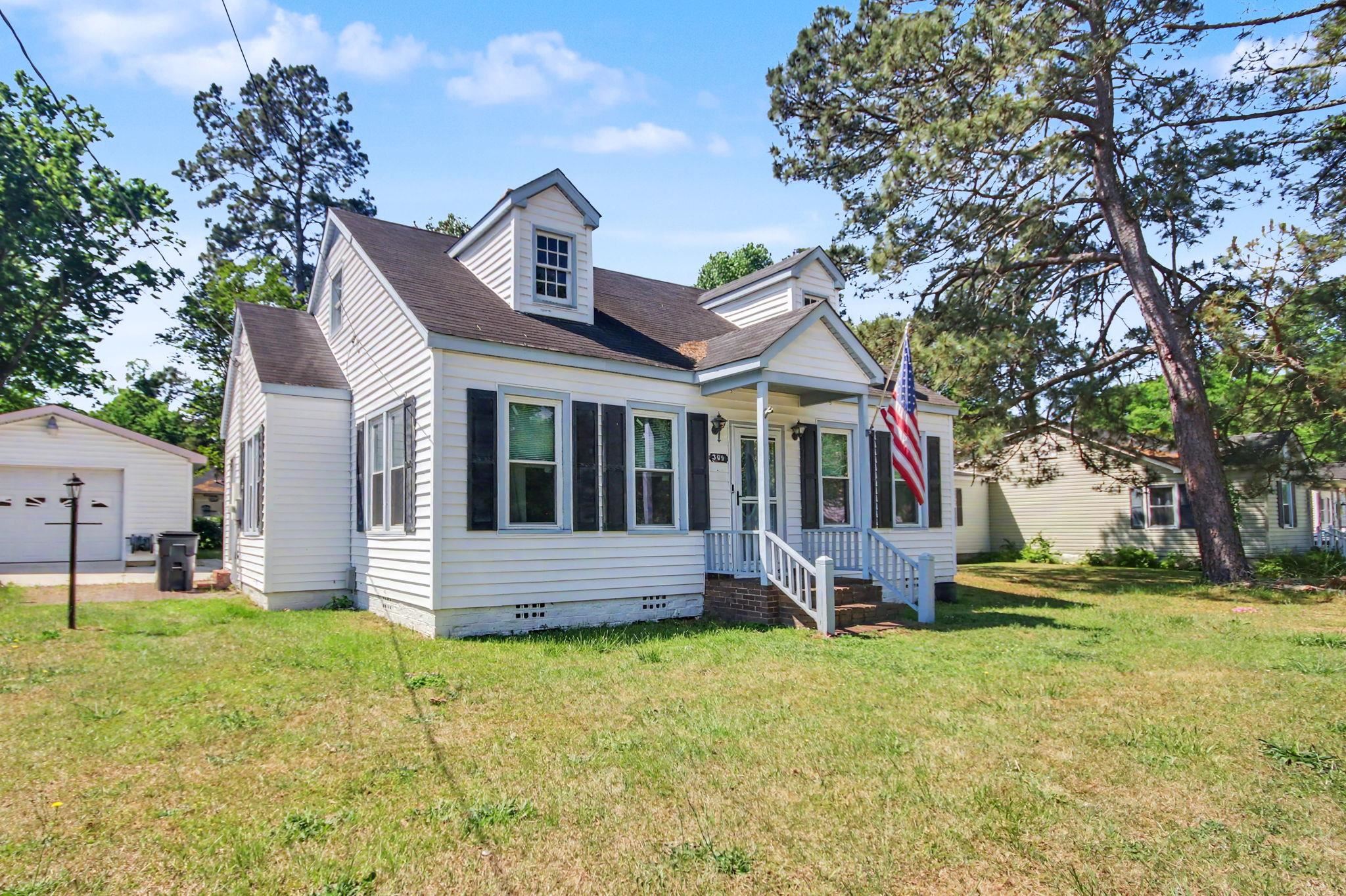 309 Layton Court Marion, SC 29571 - Photo 5 of 27