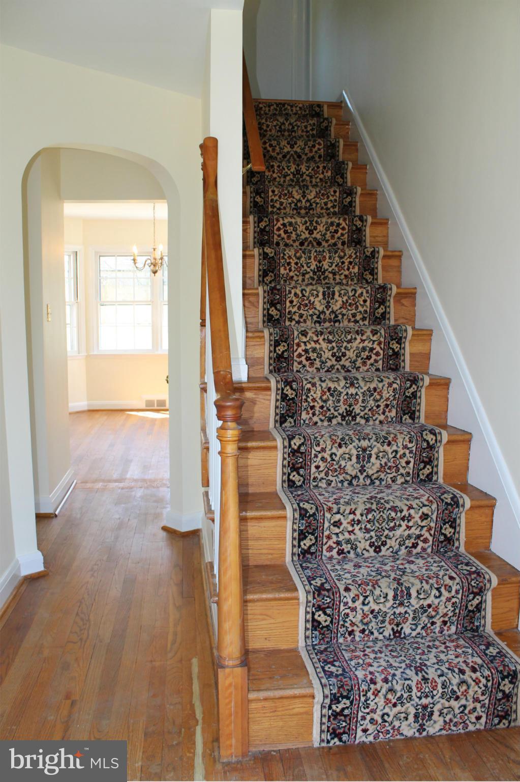 617 Piccadilly Road Baltimore, MD 21204 - Photo 2 of 23 Interior (General)