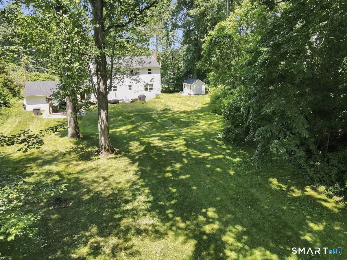 186 Alps Road Branford, CT 06405 - Photo 26 of 35 Gallery Image 26