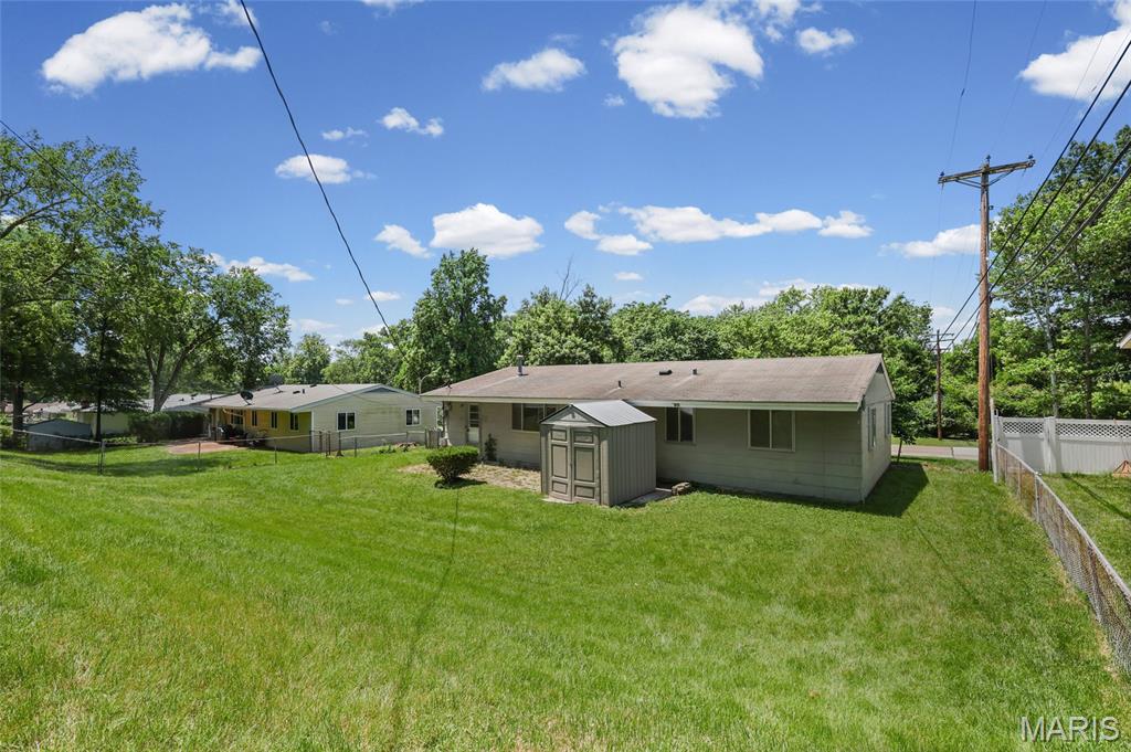 404 Spring Meadows Drive Manchester, MO 63011 - Photo 37 of 39