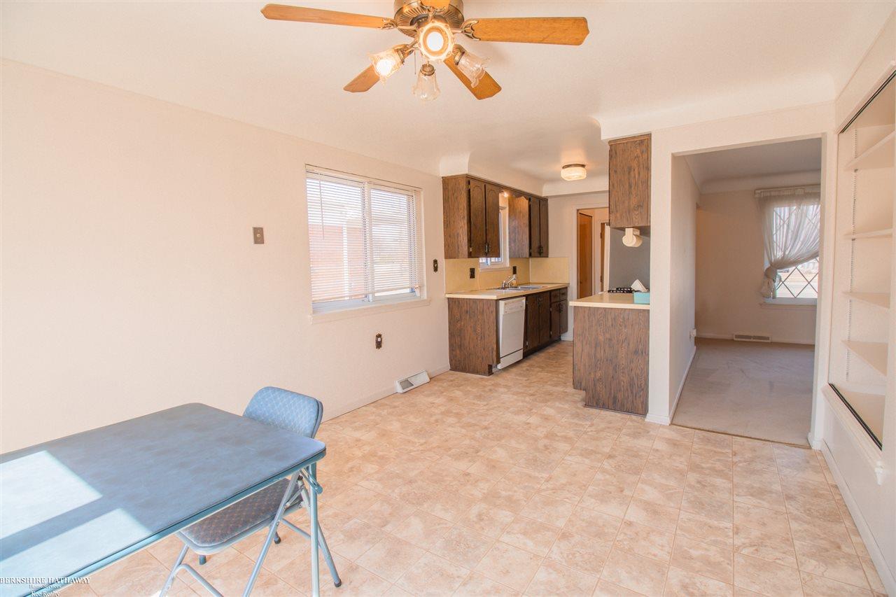 11420 12 Mile Road Warren, MI 48093 - Photo 23 of 43 50036716-22.JPG