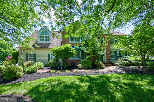 $685,000 | 404 Rhoda Drive, Lancaster, PA 17601