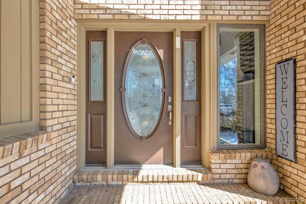 1339 East Gunn Road Rochester, MI 48306 - Photo 6 of 47