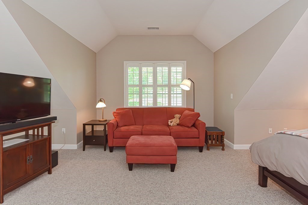 20 Ridgefield Circle Boylston, MA 01505 - Photo 15 of 40 Gallery Image 15