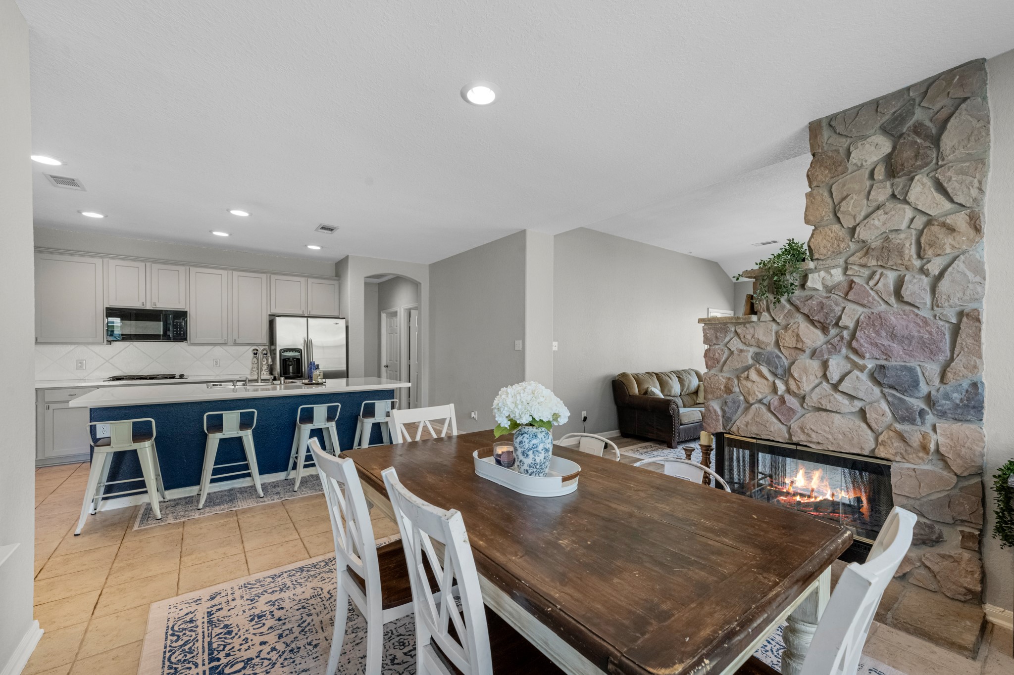 19310 Arbor Breeze Court Spring, TX 77379 - Photo 10 of 37