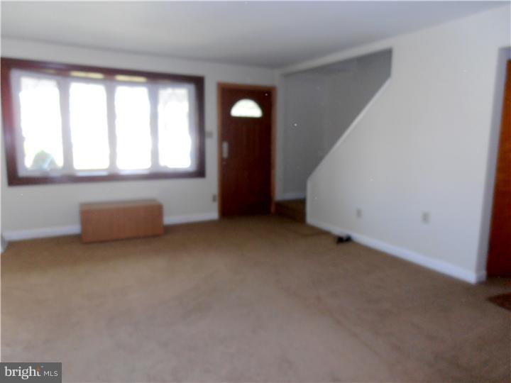 504 Perry Street Ridley Park, PA 19078 - Photo 17 of 17 Living Room