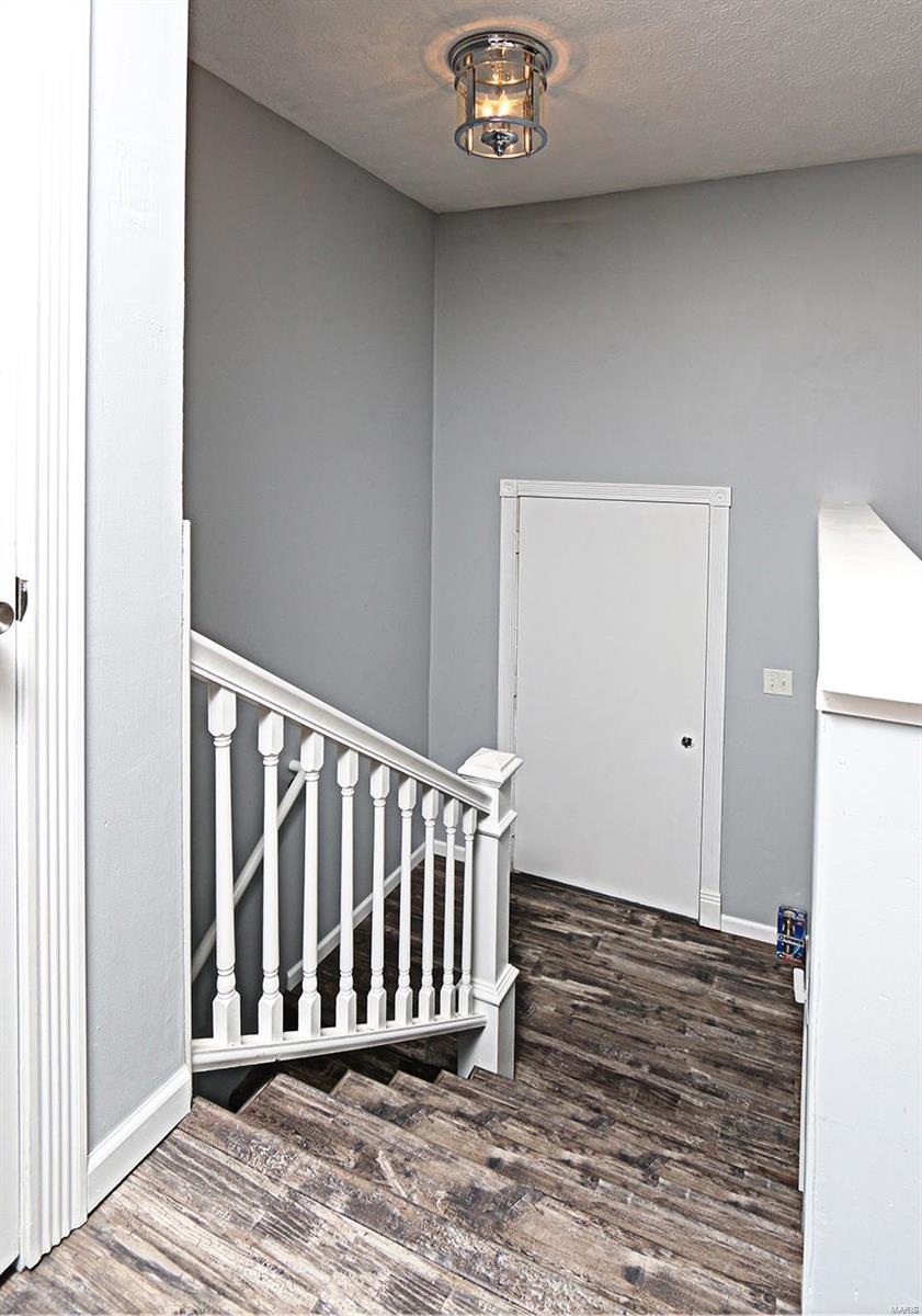 10019 Short Road Alhambra, IL 62001 - Photo 20 of 52 Gallery Image 20