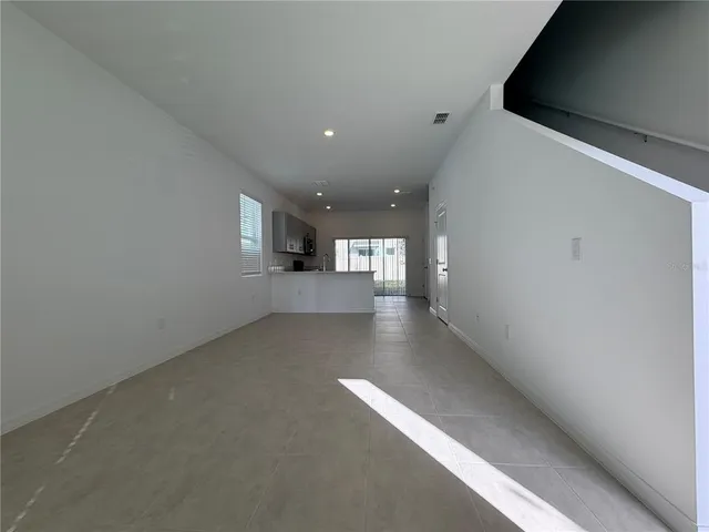 $1,700 | 2946 Skyline Loop, Kissimmee, FL 34758