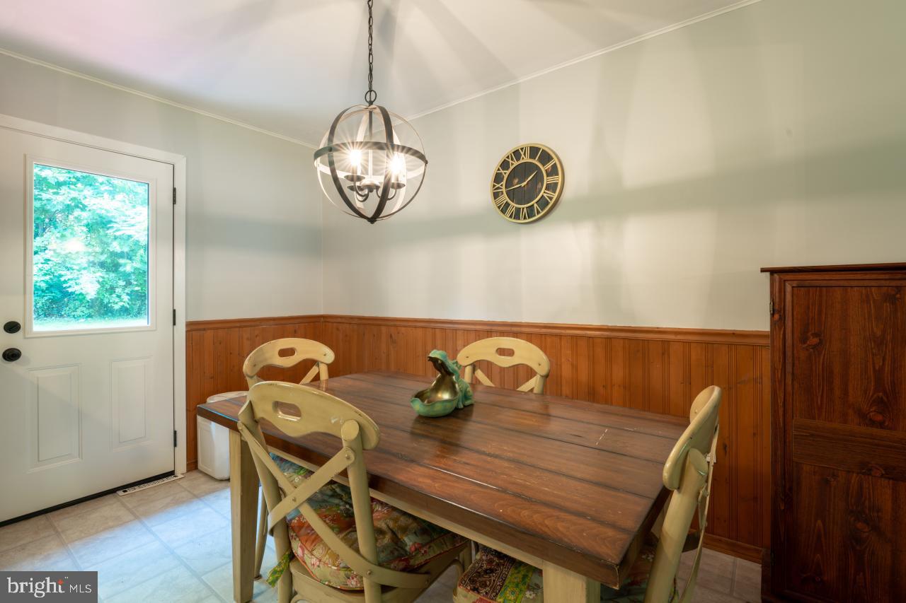 2125 Oak Road Port Republic, MD 20676 - Photo 16 of 39 Dining Room