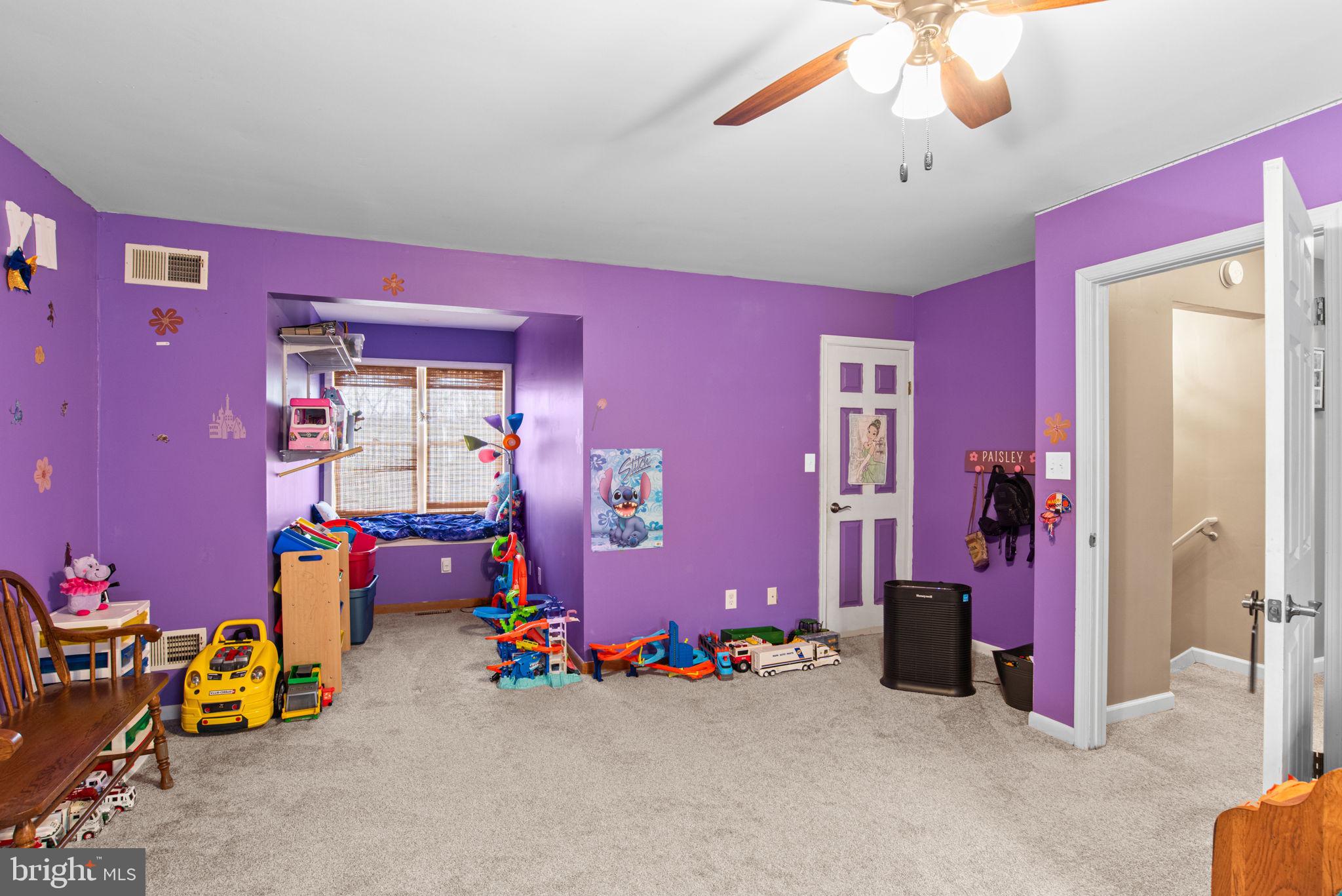 19773 Haugh Road Stewartstown, PA 17363 - Photo 35 of 58 a view of a room with music instruments