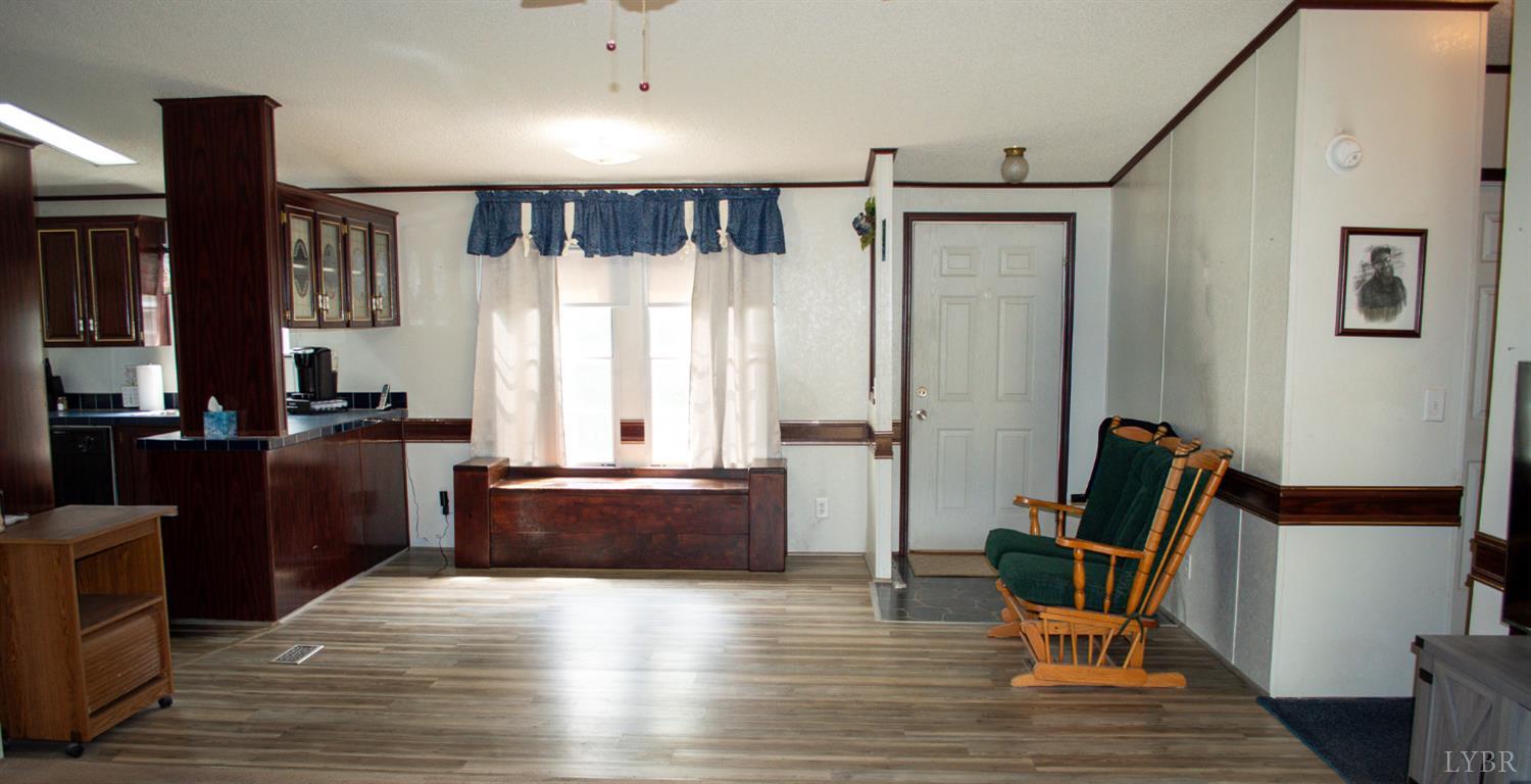 120 Windy Road Gretna, VA 24557 - Photo 6 of 30 Gallery Image 6