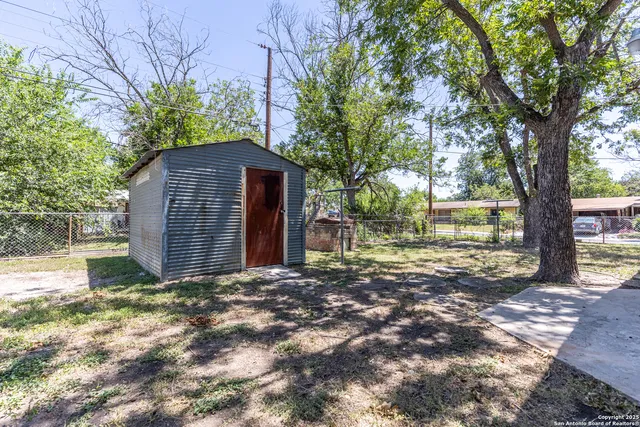 $1,375 | 4147 Scarlet Oak Drive, San Antonio, TX 78220