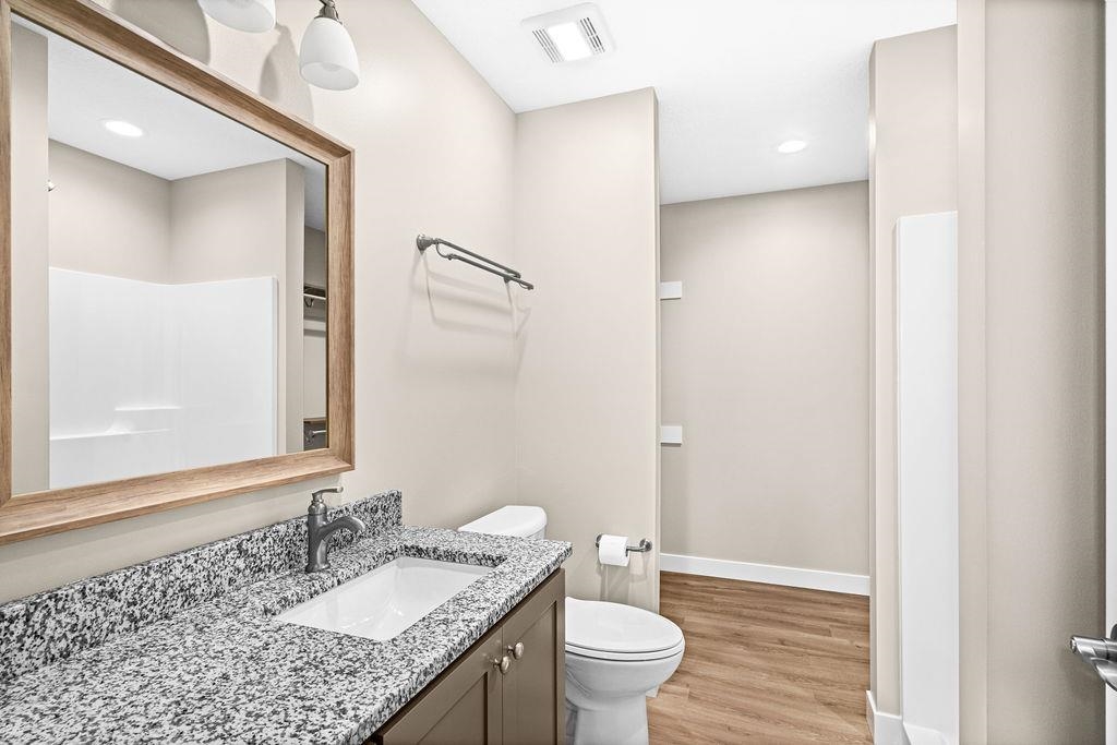 3136 Maple Drive, Unit 3136 Cloquet, MN 55720 - Photo 16 of 24 Bathroom