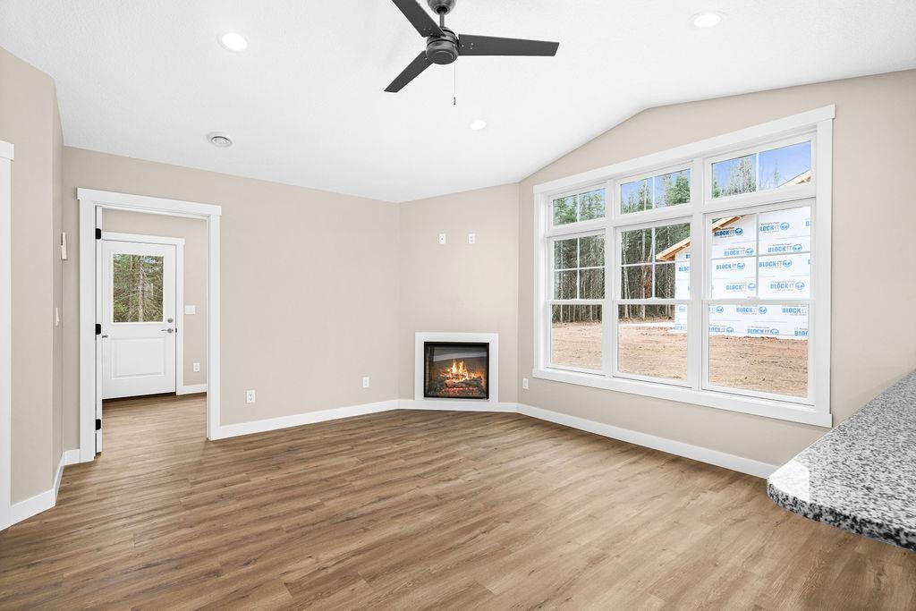 3136 Maple Drive, Unit 3136 Cloquet, MN 55720 - Photo 5 of 24 Living Room