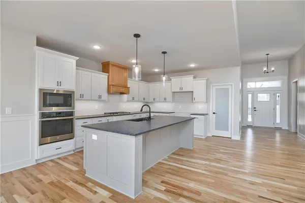$699,000 | 6024 Arapahoe Street, Shawnee, KS 66226