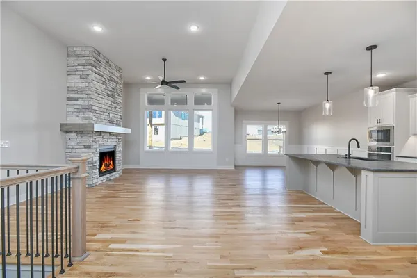 $699,000 | 6024 Arapahoe Street, Shawnee, KS 66226