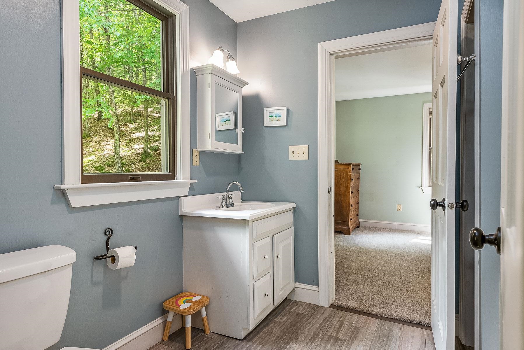 17 Oaklands Road Newfields, NH 03856 - Photo 23 of 37