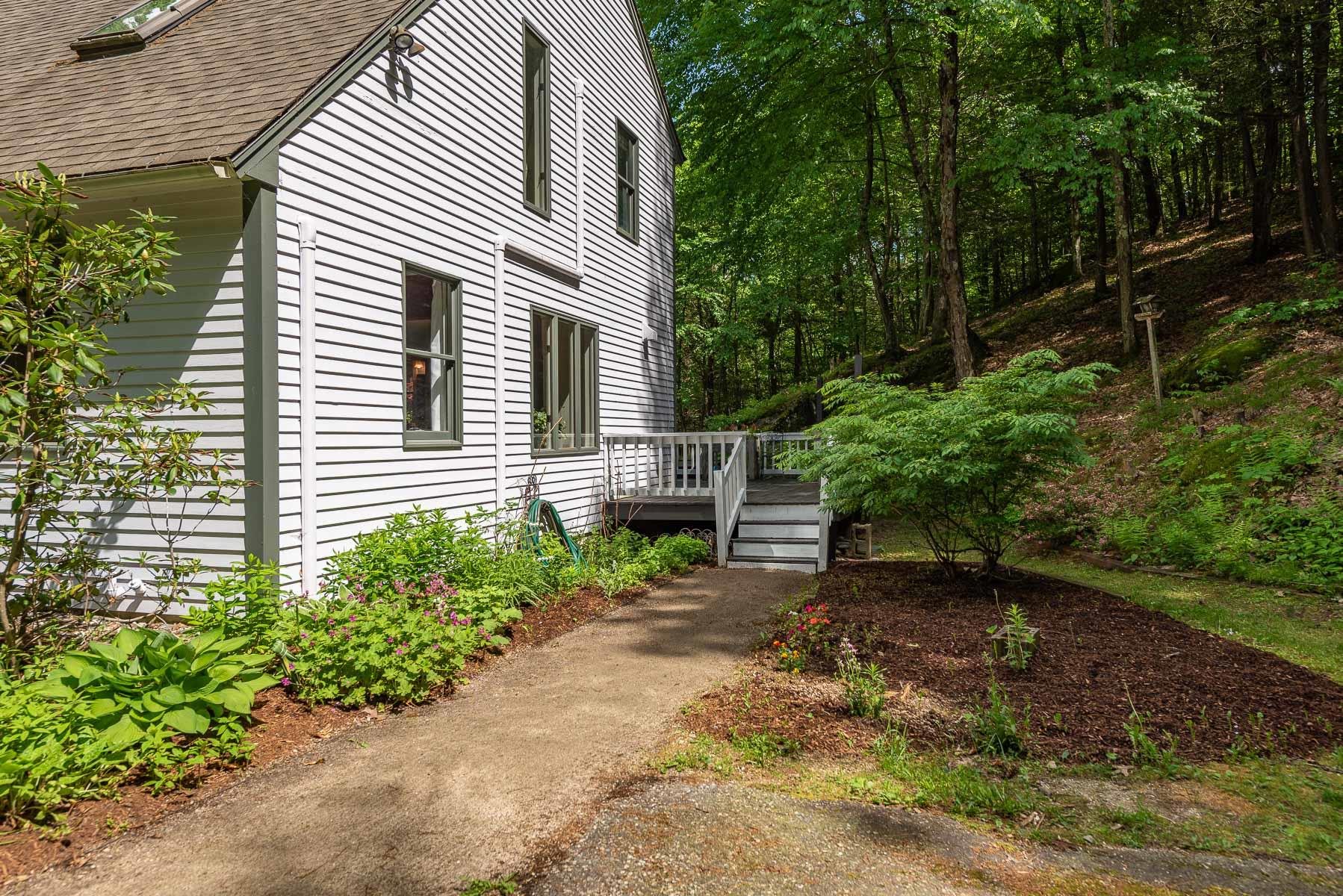17 Oaklands Road Newfields, NH 03856 - Photo 24 of 37