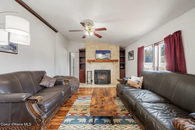 $465,000 | 662 Roberson Way, Sandpoint, ID 83864