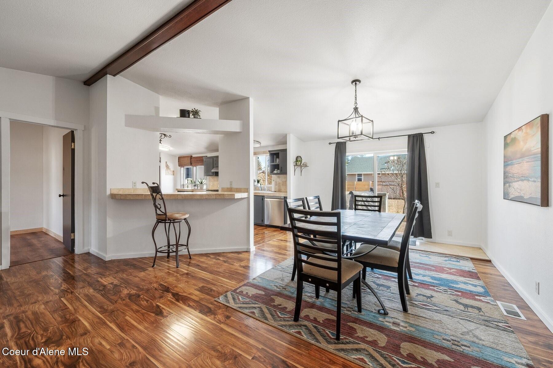 662 Roberson Way Sandpoint, ID 83864 - Photo 6 of 60 Formal and Informal Dining