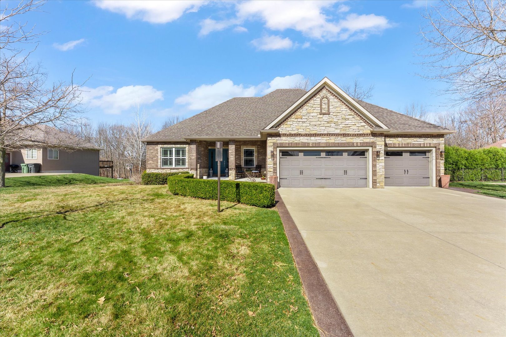 1310 East White Oak Road Mahomet, IL 61853 - Photo 1 of 67