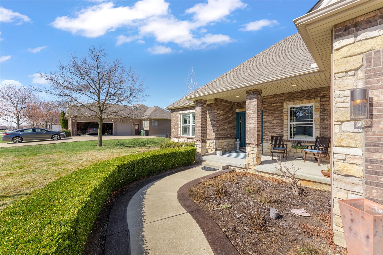 1310 East White Oak Road Mahomet, IL 61853 - Photo 2 of 67