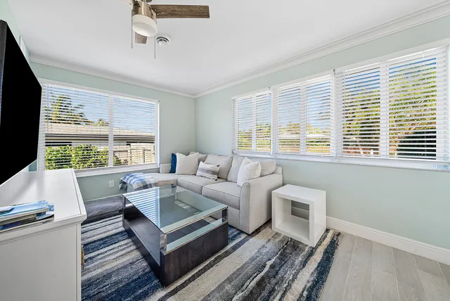 $750,000 | 108 Southeast 31st Avenue, Boynton Beach, FL 33435