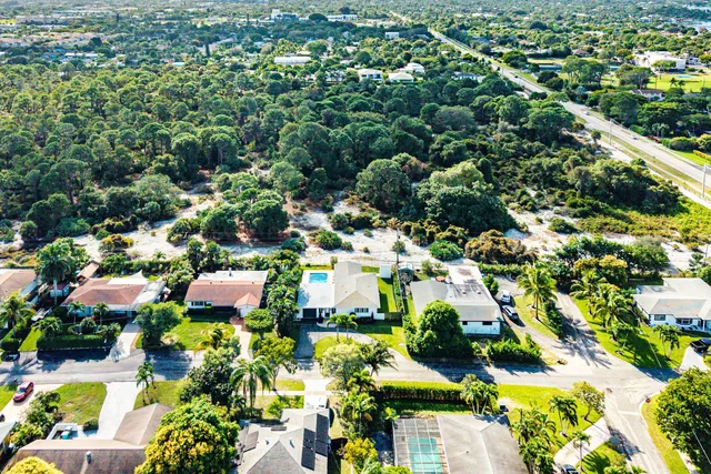 $750,000 | 108 Southeast 31st Avenue, Boynton Beach, FL 33435