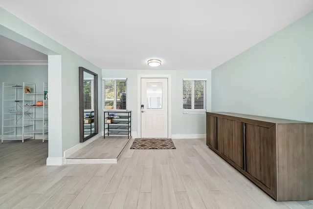 $750,000 | 108 Southeast 31st Avenue, Boynton Beach, FL 33435