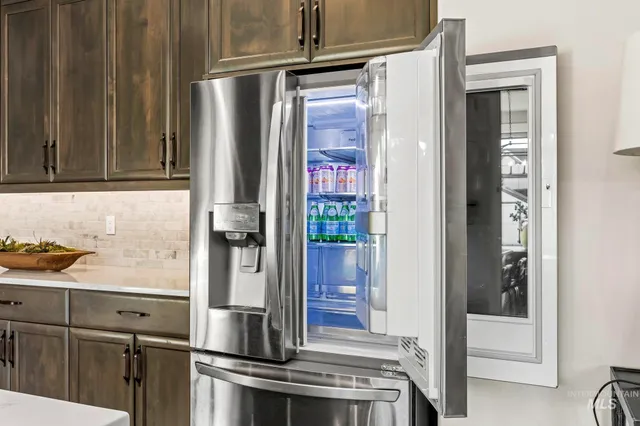 $950,000 | 6103 South Phoebe Place, Meridian, ID 83642