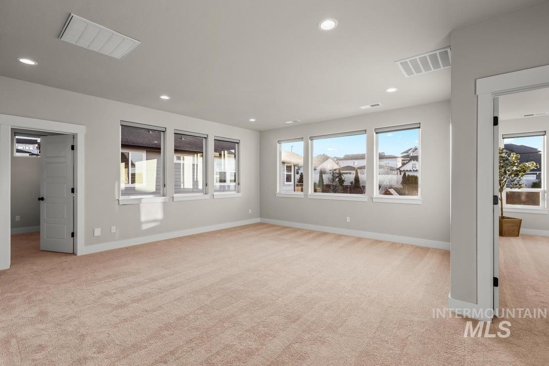 6103 South Phoebe Place Meridian, ID 83642 - Photo 29 of 50