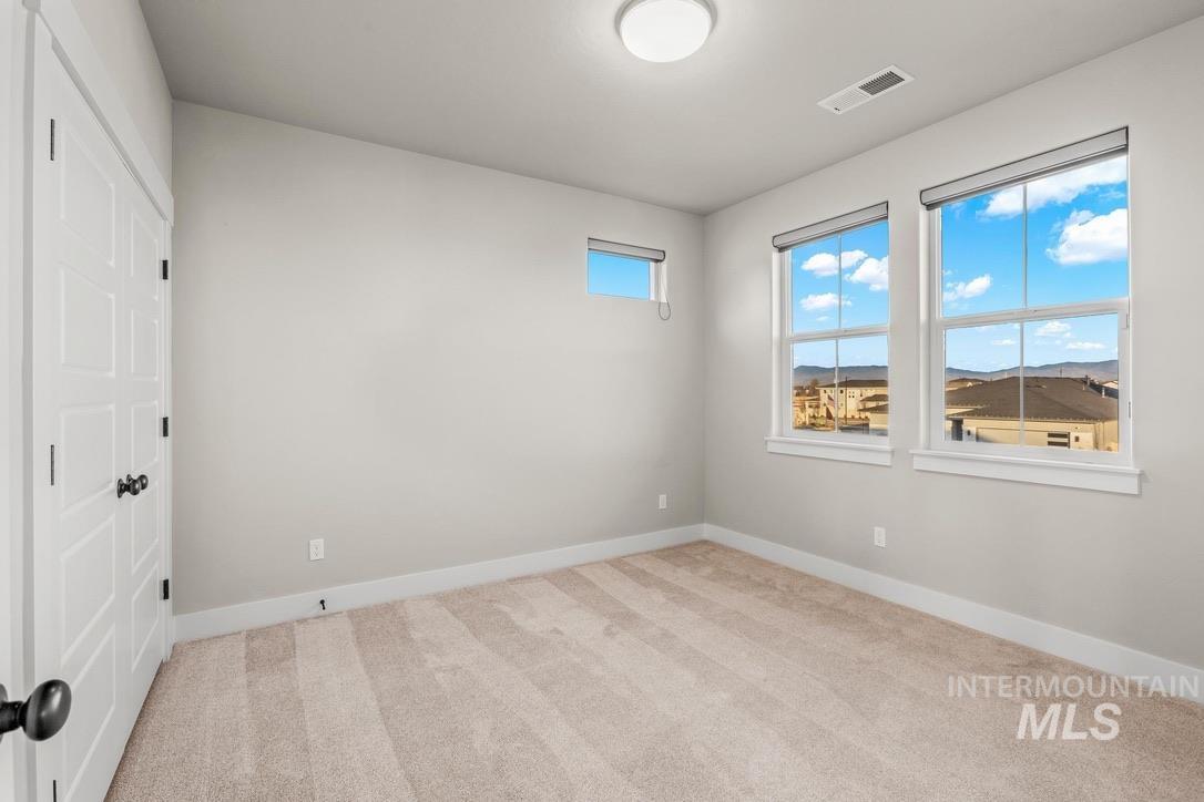 6103 South Phoebe Place Meridian, ID 83642 - Photo 38 of 50