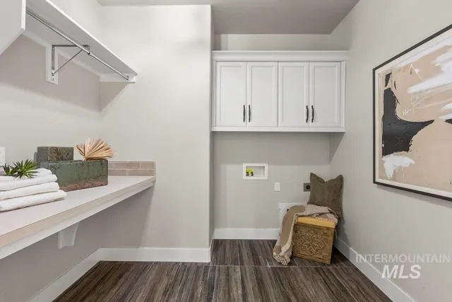 $950,000 | 6103 South Phoebe Place, Meridian, ID 83642