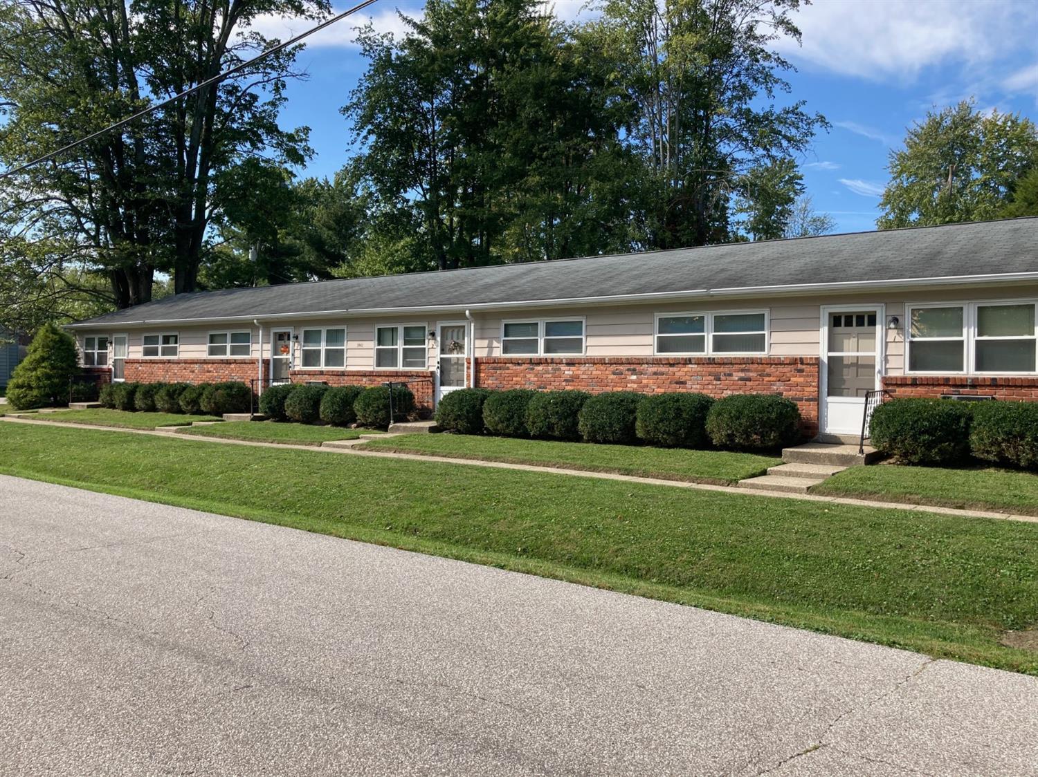 3941 Banks Road Cincinnati, OH 45244 - Photo 3 of 18
