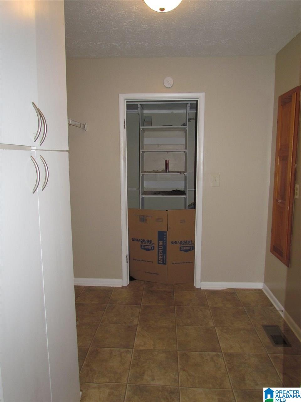 501 Mccullars Drive Weaver, AL 36277 - Photo 10 of 21